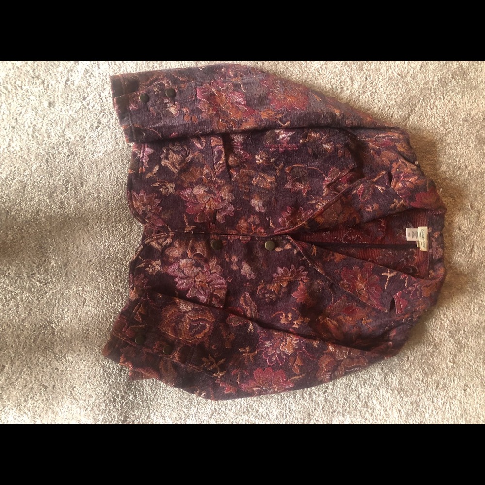 2 button jacket, dark plum with dark gold and burgundy flowers, 2 front pockets